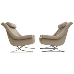 Amazing Pair of 'Grand Prix' Lounge Chairs by Sculptor Maurice Calka, Arflex, 1960