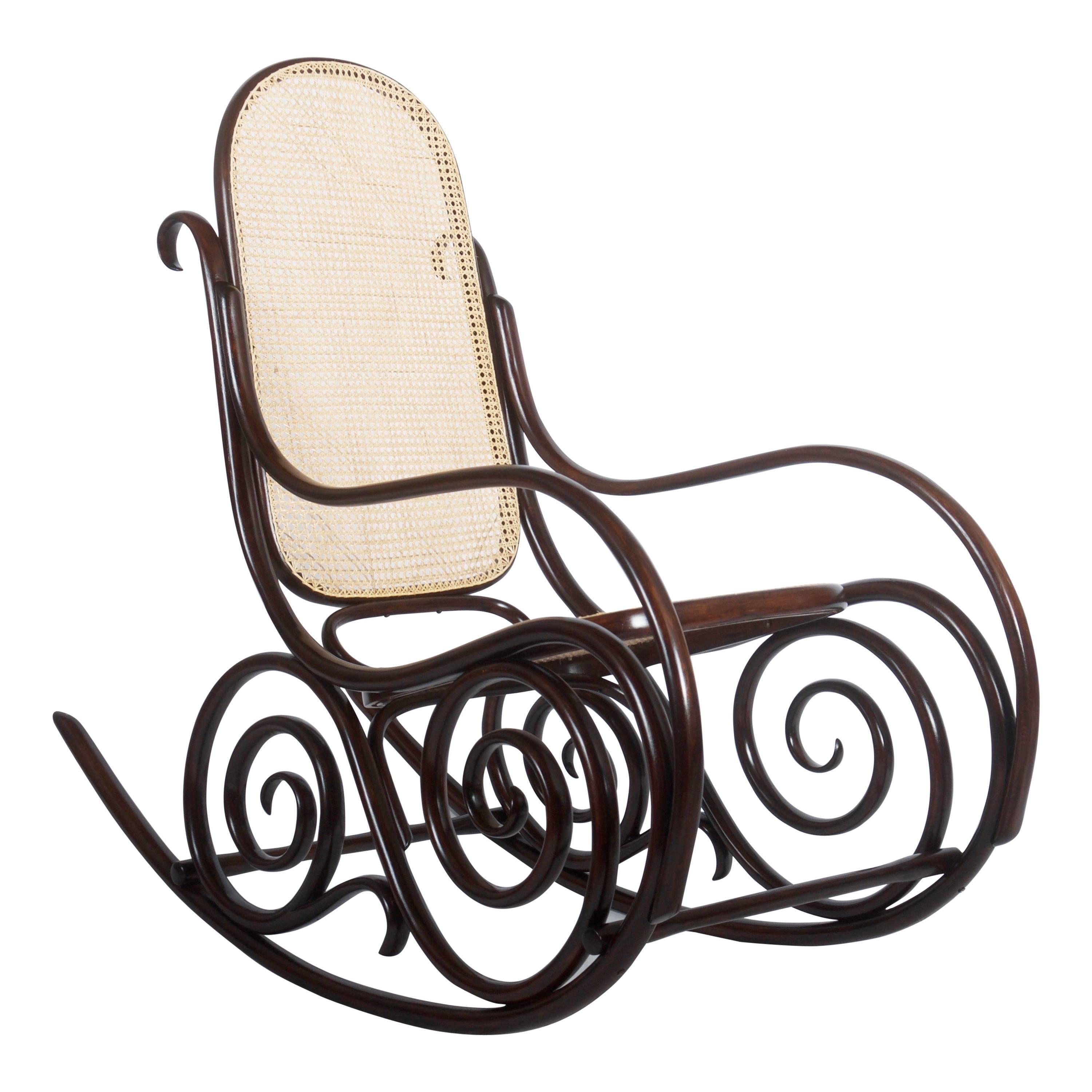 Thonet-Mundus Rocking Chair