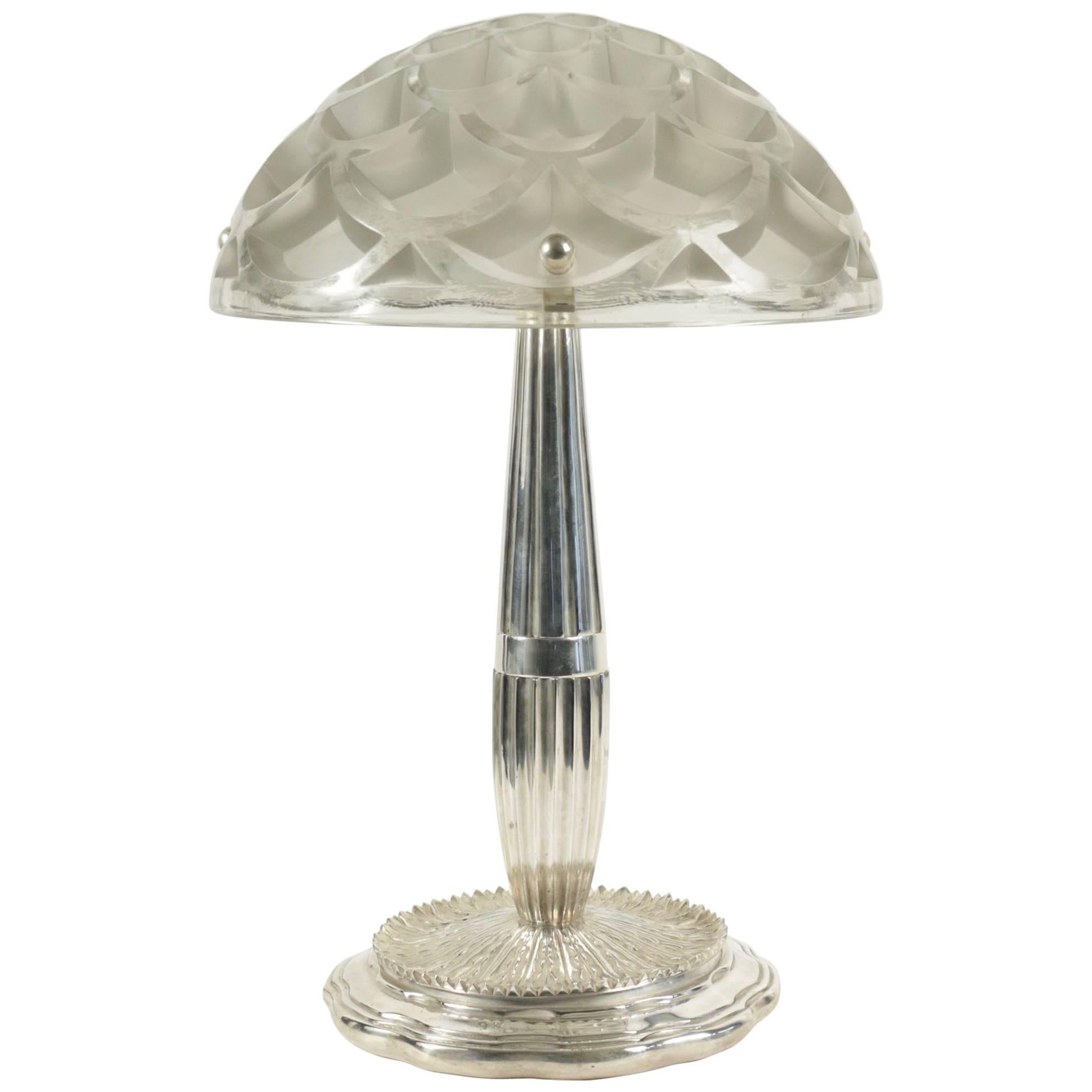 Lampe "Rinceaux" de René Lalique