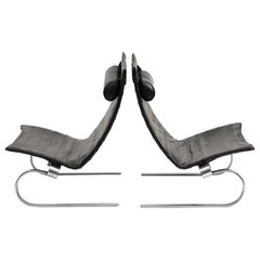 Pair of PK20 Lounge Chairs by Poul Kjærholm in Black Leather, 1980s