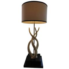 White Impala Horn Table Lamp 1