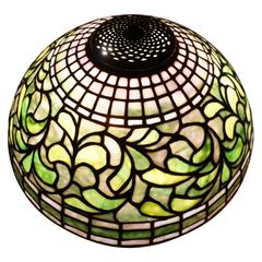 Antique Tiffany Studios New York 1445 Swirling Leaf Table Lamp Shade, circa 1910