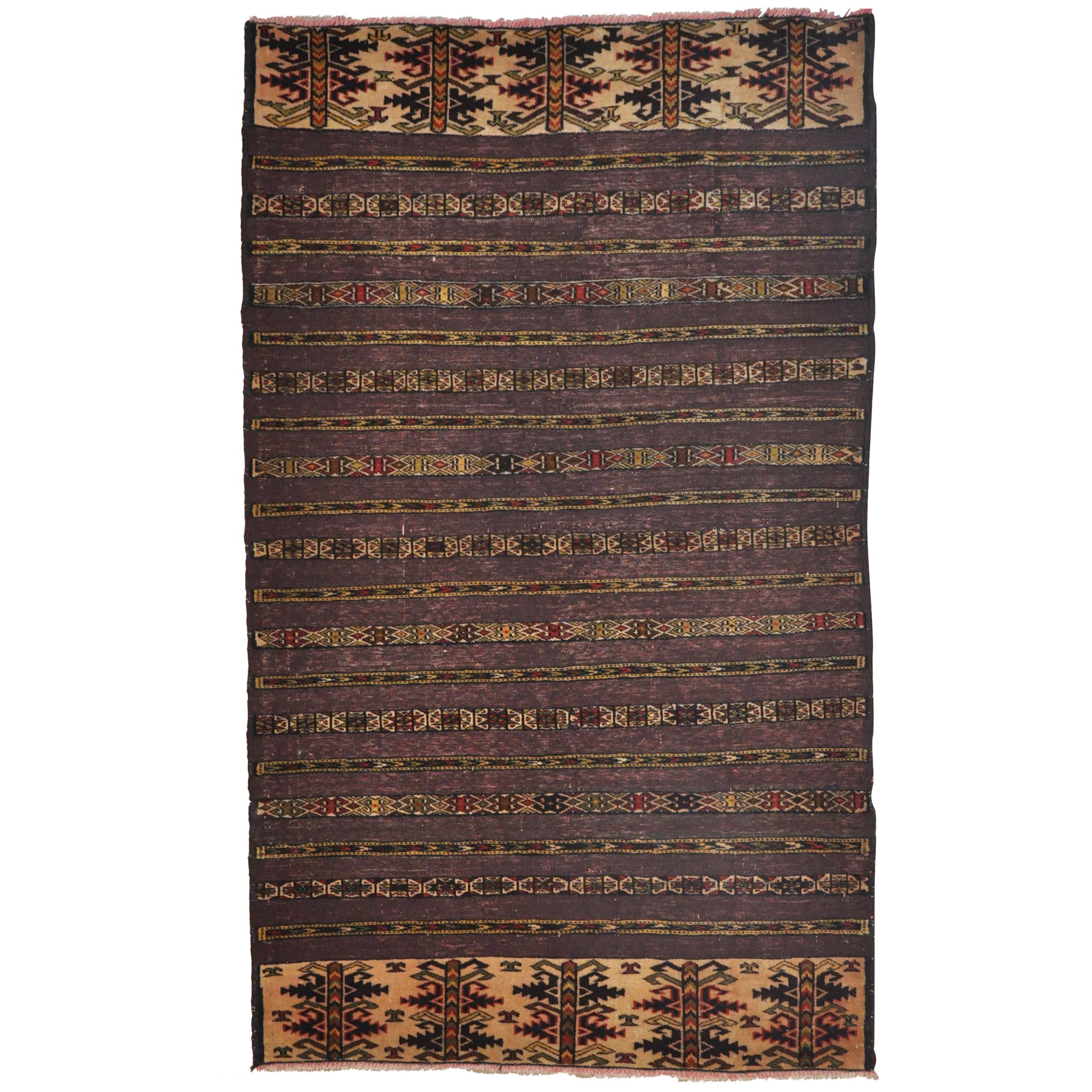 Early 20th Century, Hand-Knotted Afghani Wool Rug