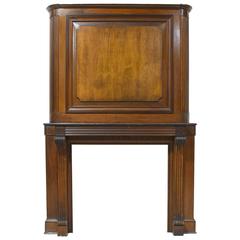 Federal Fireplace Mantel and Chimney Surround in Mahogany, circa 1820 4