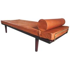 Hans Wegner Daybed GE-19 Daybed by GETAMA, Denmark, 1956