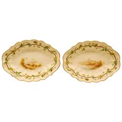 Pair of Royal Worcester Oval Dessert Bowls Dating to 1909 8