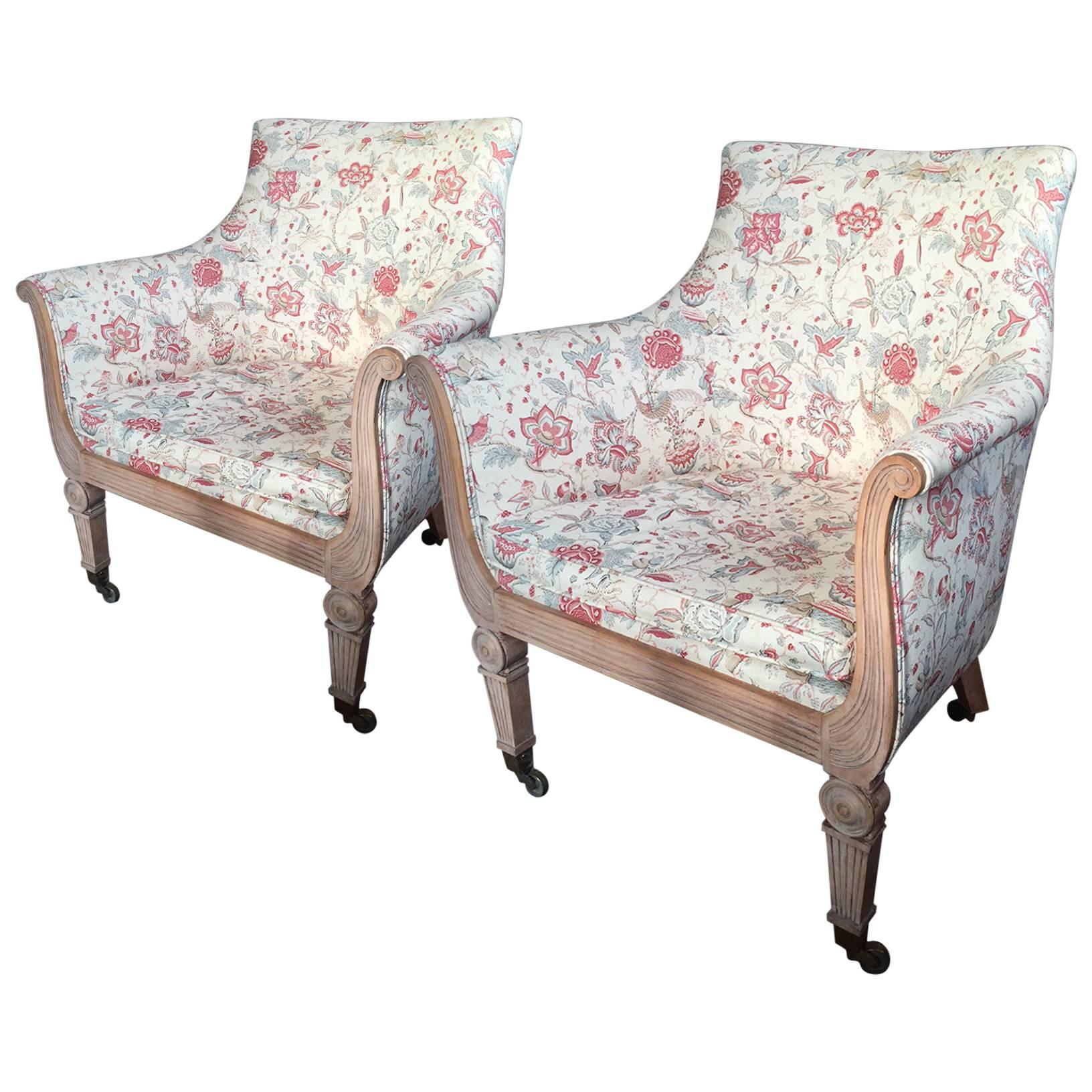 Finely Carved Pair of Large-Scale Tub Chairs For Sale