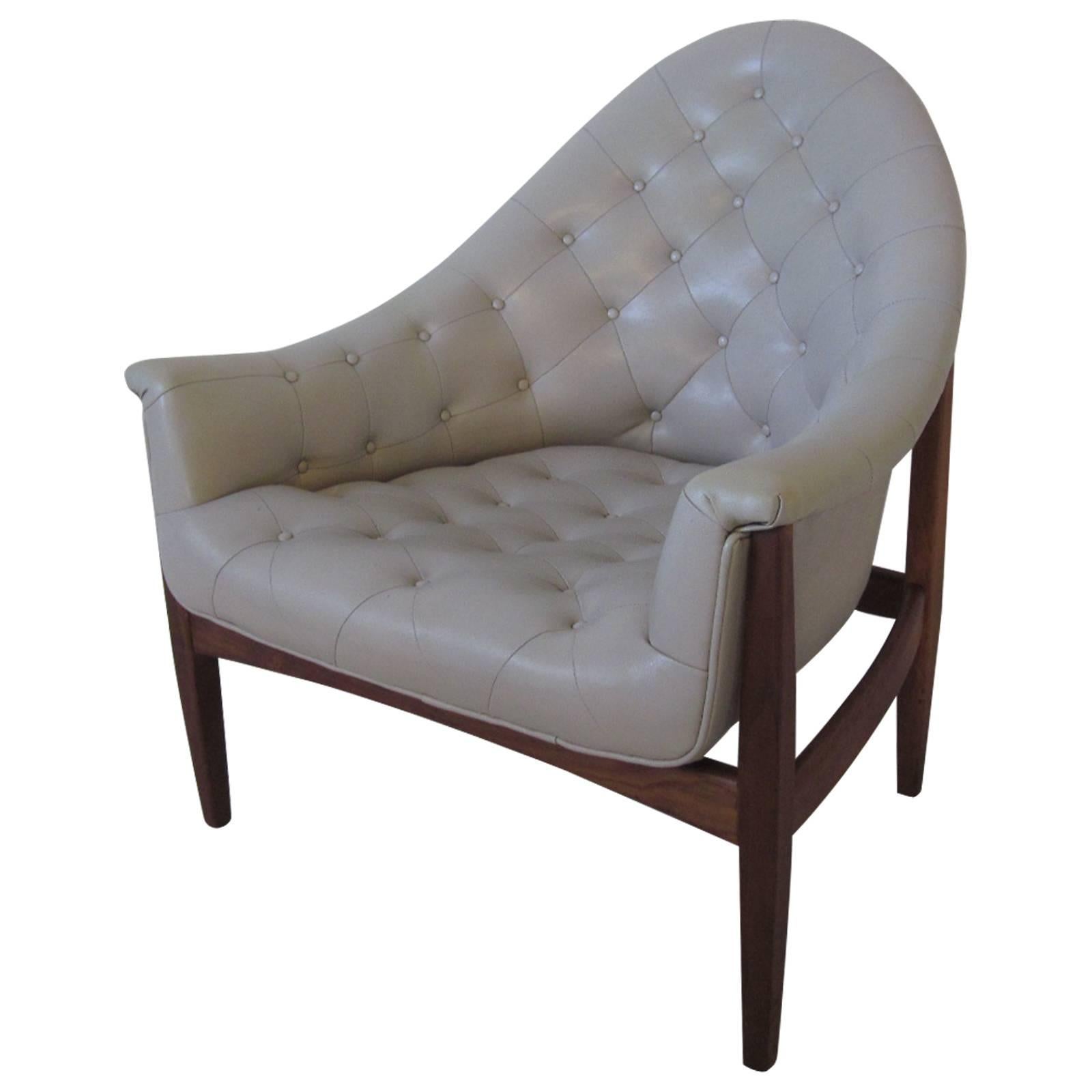 Milo Baughman Tufted Lounge Chair