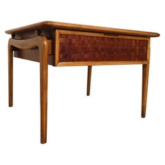 Retro Beautiful Mid-Century Modern Square Side Table by Lane