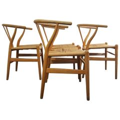 Set of Four Iconic vintage Danish Hans J. Wegner CH24 'Wishbone' Chairs 11