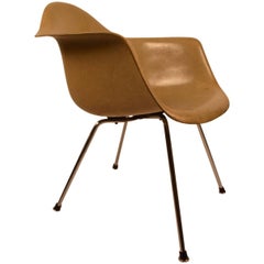 Transitional Eames Herman Miller, Venice, CA, Shell Chair