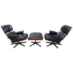 Fantastic Pair of Charles Eames Lounge Chair and Ottoman Hermann Miller