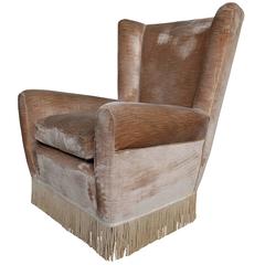 Cozy Wingback Armchair in the Style of Paolo Buffa from the 1960s 10