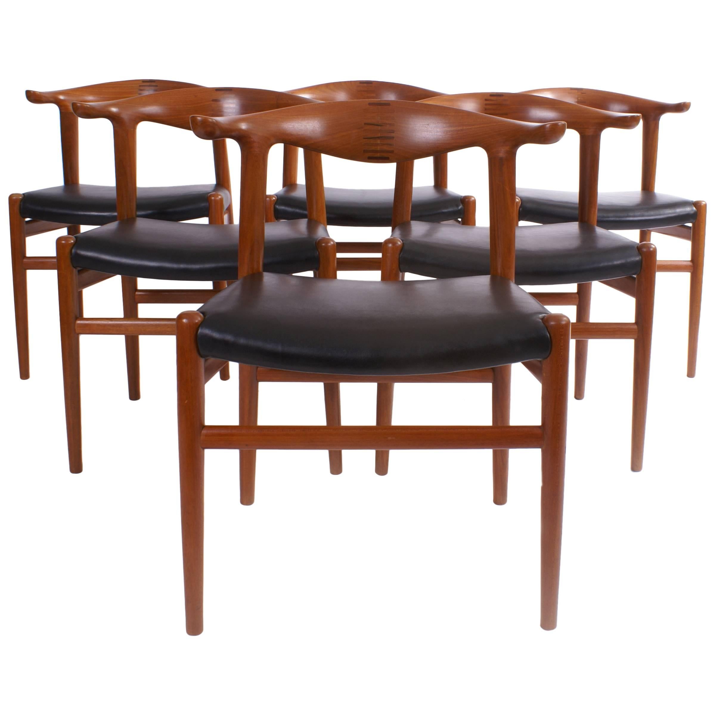 Hans Wegner Set of Six 'Cow Horn' Chairs for Johannes Hansen For Sale