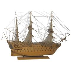 Vintage Hand-Carved Replica of the Pinta Ship