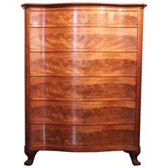 19th Century French Mahogany Serpentine Chest 19th Century French Mahogany Serpentine Chest