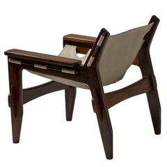 Pair of Sergio Rodrigues amrchairs, Brazilian Jacarandá Wood and Leather 1970s