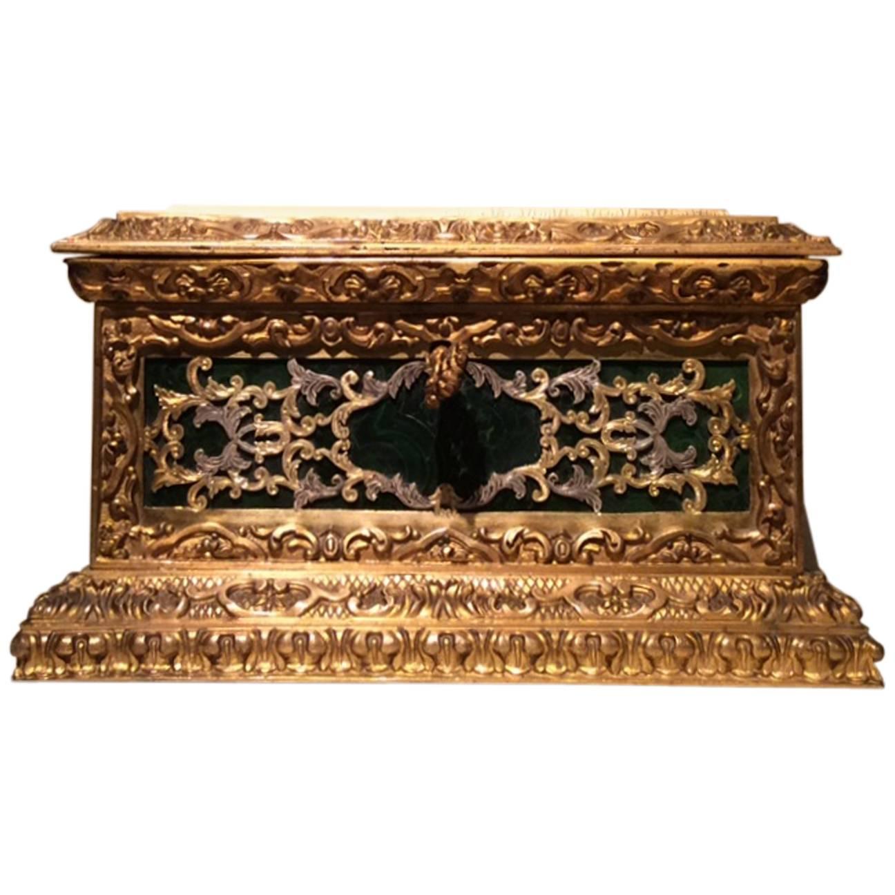Small Napoleon III Jewelry Box in Renaissance Style in Gilt Bronze and Silver