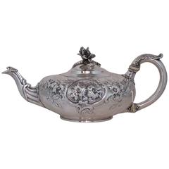 Paul Storr English Sterling Repousse Teapot, London, 1831, William IV Regency