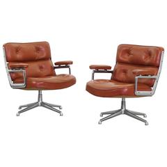 Pair of Lounge Lobby Chairs ES105 by Charles Ray Eames for Herman Miller