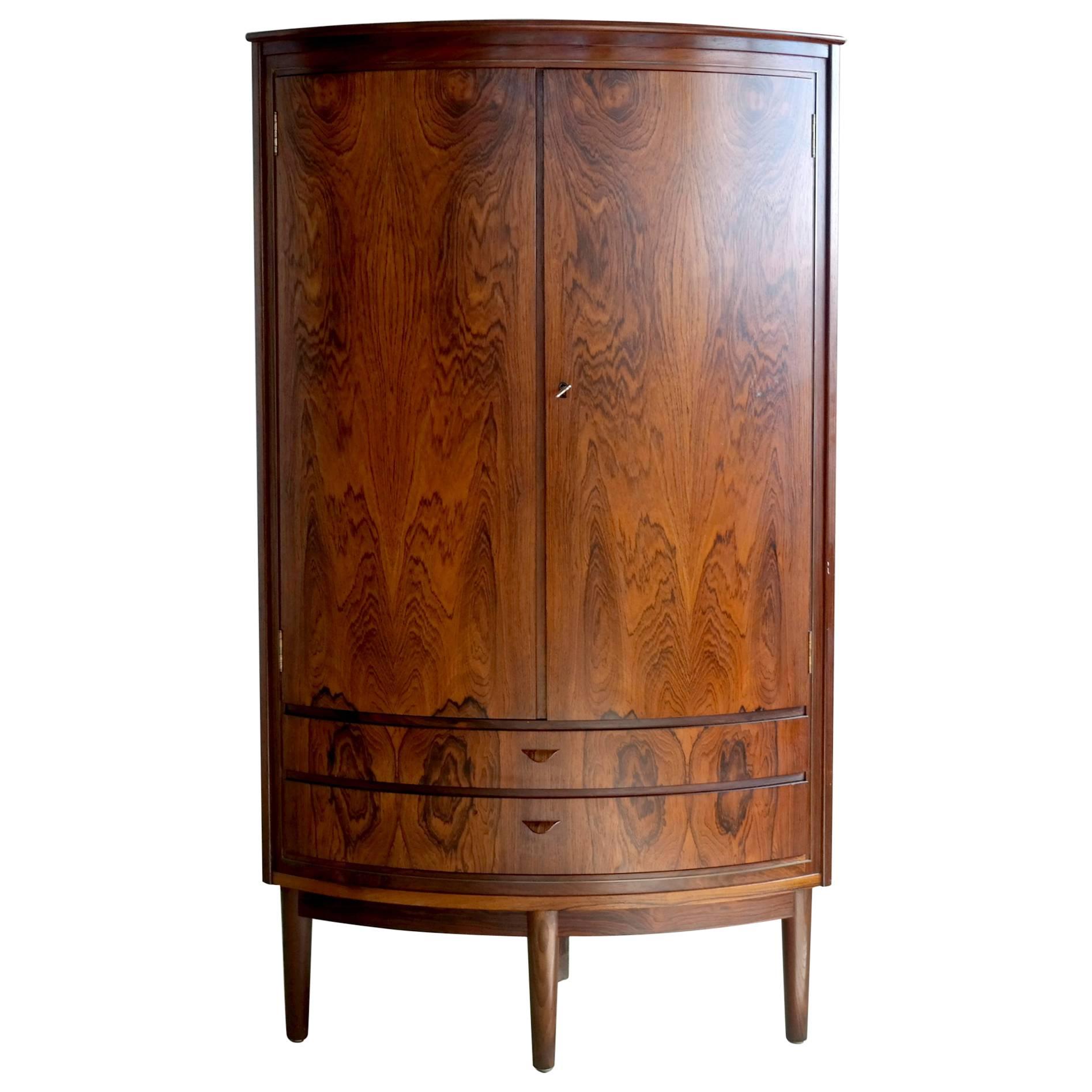Superb Rosewood Corner Cabinet Attributed to Agner Christoffersen