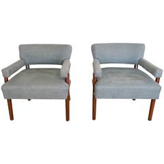 Pair of lounge chairs designed by T.H.Robsjohn-Gibbengs