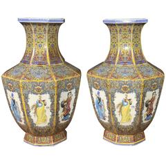 Vintage Pair of Chinese Imari Porcelain Vases Urns Octagonal Form