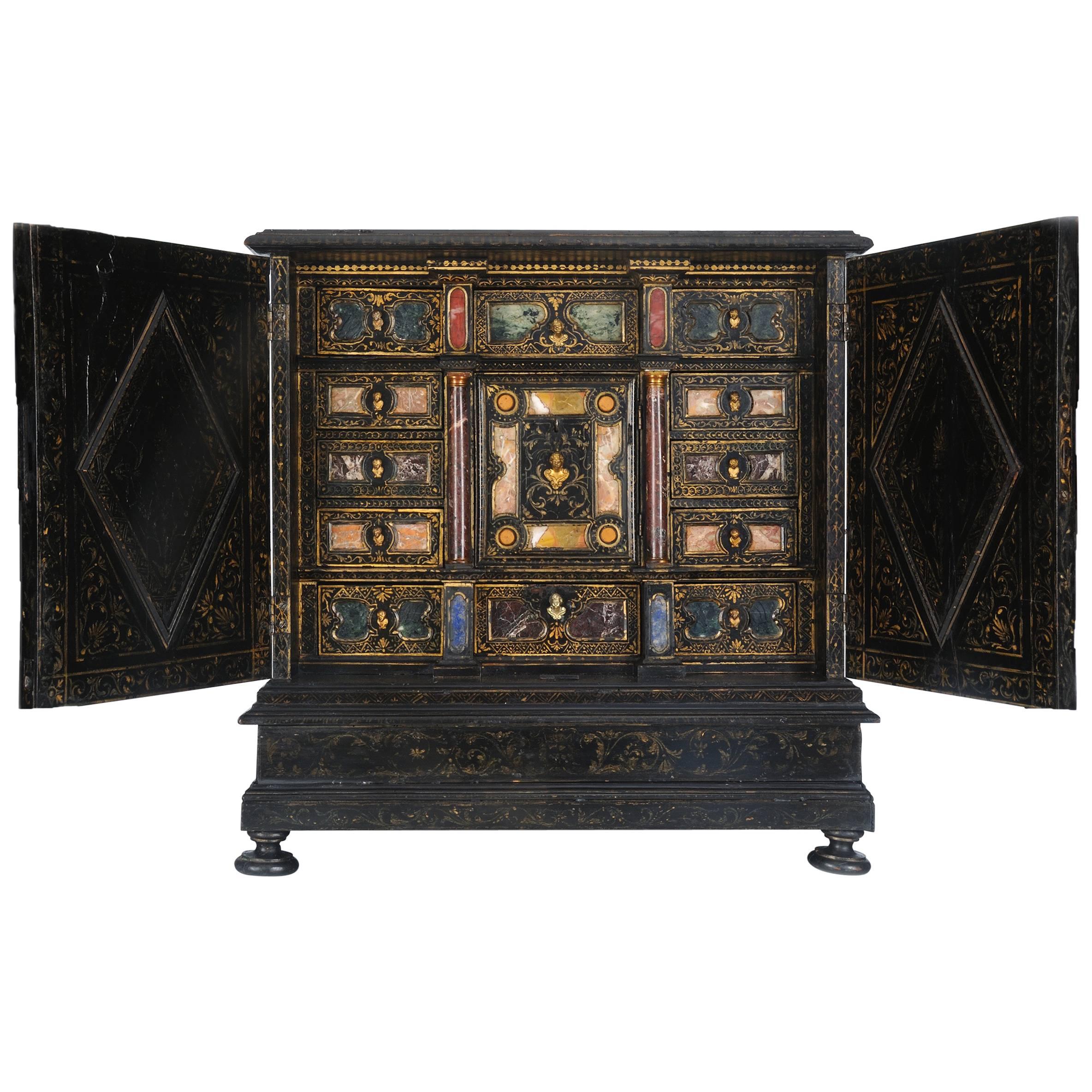 Rare Italian Baroque Pietra Dura Table Cabinet, Florence, circa 1630-1650