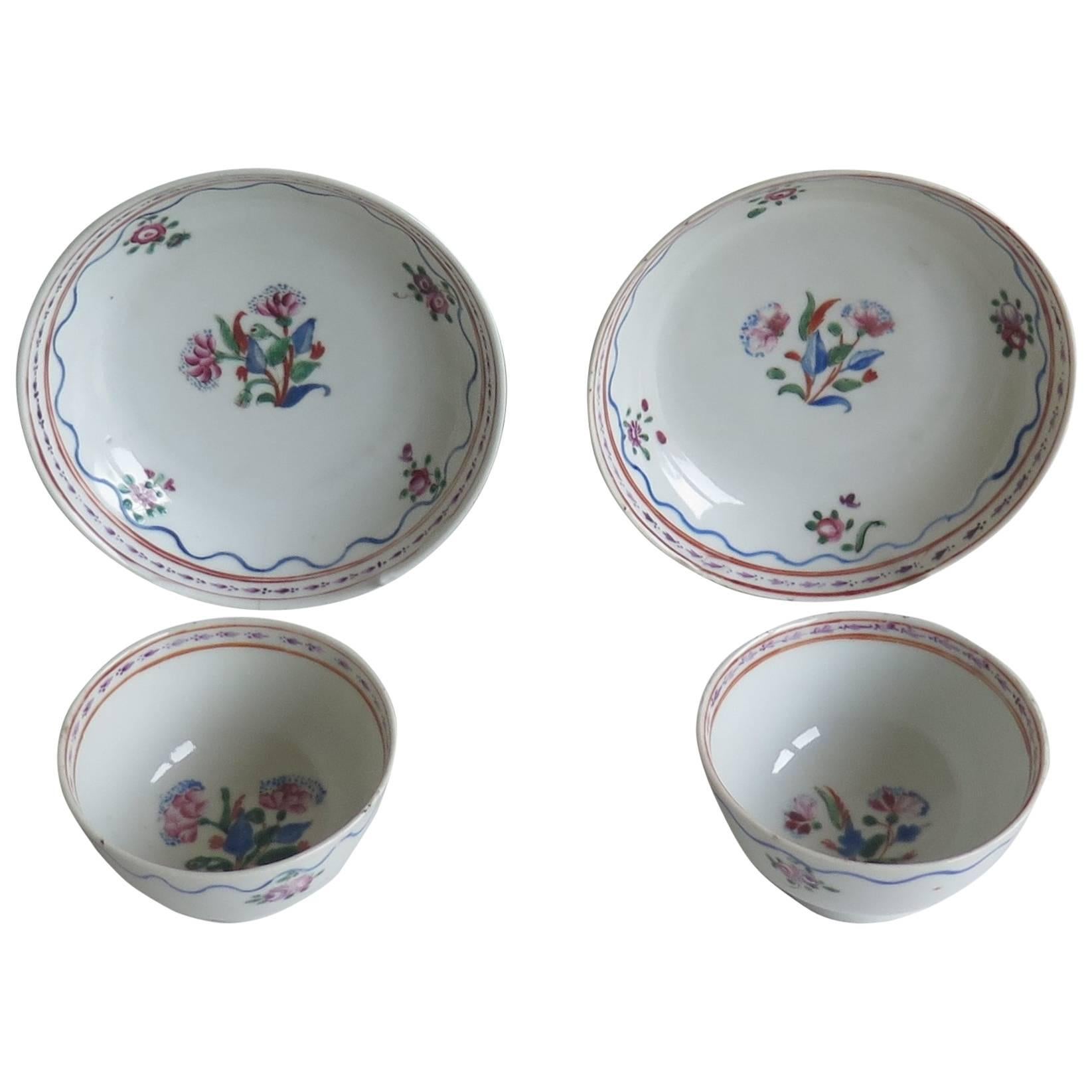 Pair of Chinese Porcelain Tea Bowls and Saucers Famille Rose, Qing Circa 1780