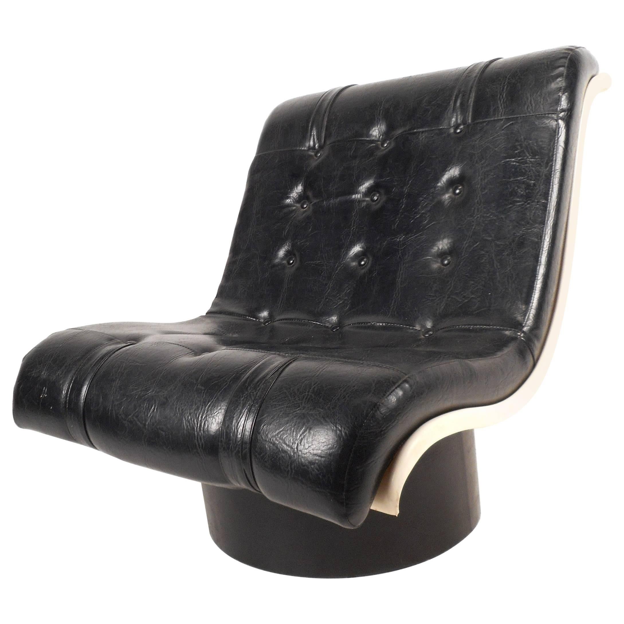 Mid-Century Modern Wide Tufted Slipper Chair