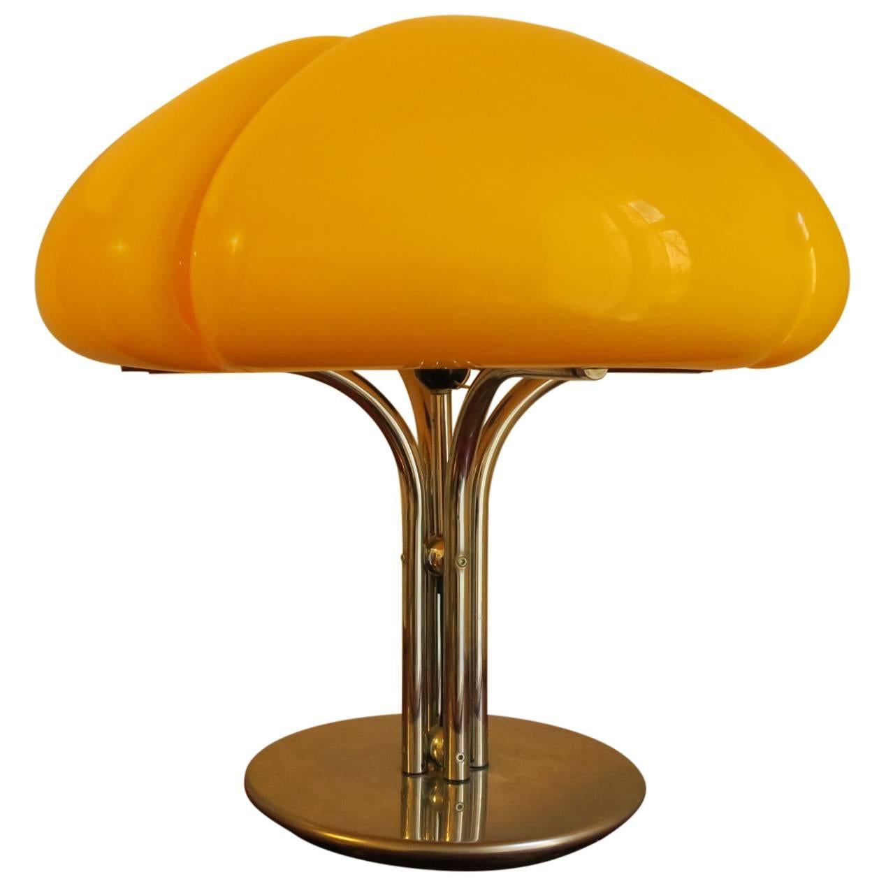 Gae Aulenti Quadrifoglio Table Lamp in Canary Yellow For Sale