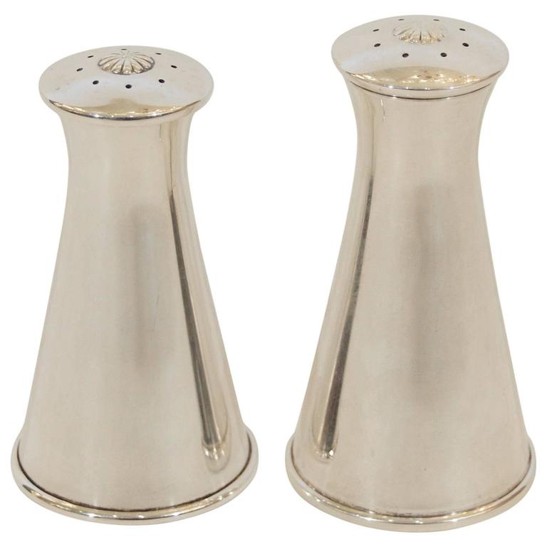 Modernist Pair of Reed and Barton Sterling Silver Salt and Pepper