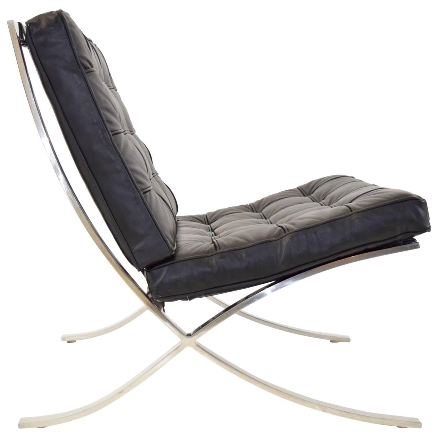 Ludwig Mies van der Rohe Barcelona Chair in Stainless Steel and Black Leather