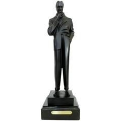 Statue en bronze "Le Fumeur" dans le style de J.C. Leyendecker