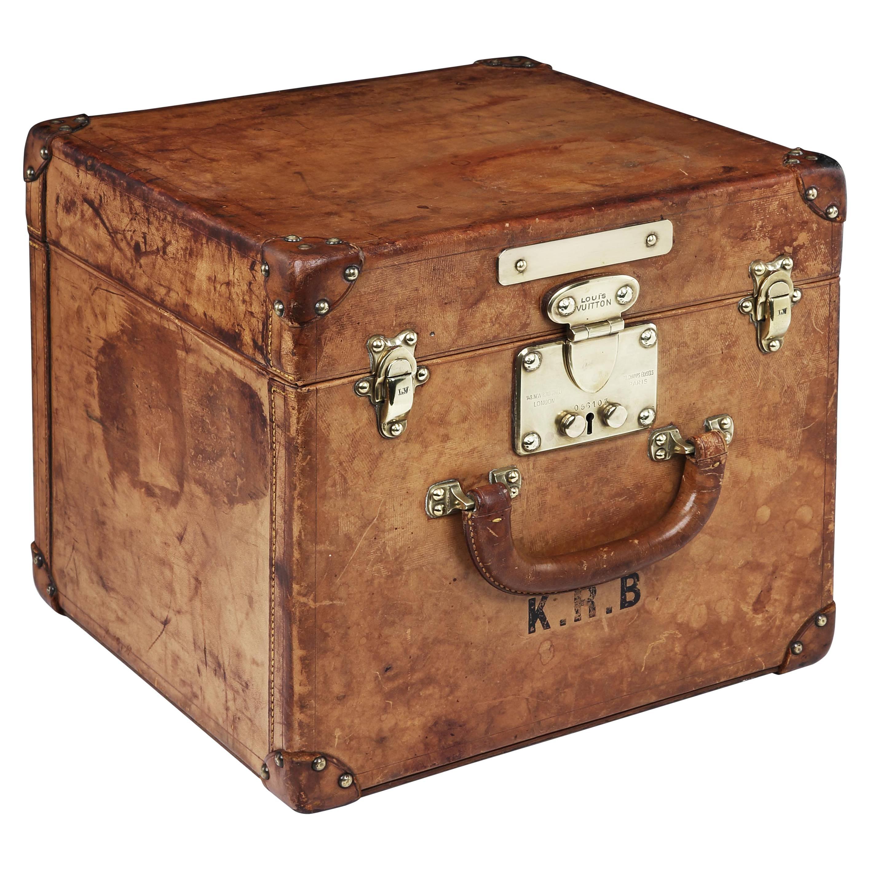 Louis Vuitton 'Top Hat' Trunk Humidor in Natural Leather, 1910