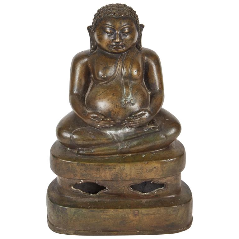 Early 20th Century Chinese Bronze Buddha For Sale at 1stdibs