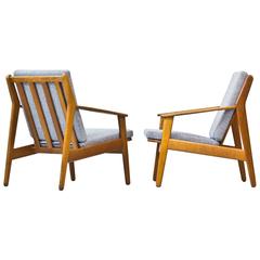 Pair of 1950s Easy Chairs by Poul M. Volther