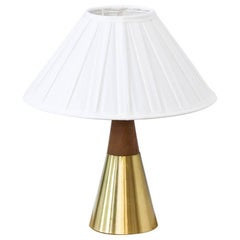 Swedish 1950s "B-07" Table Lamp by Bergboms