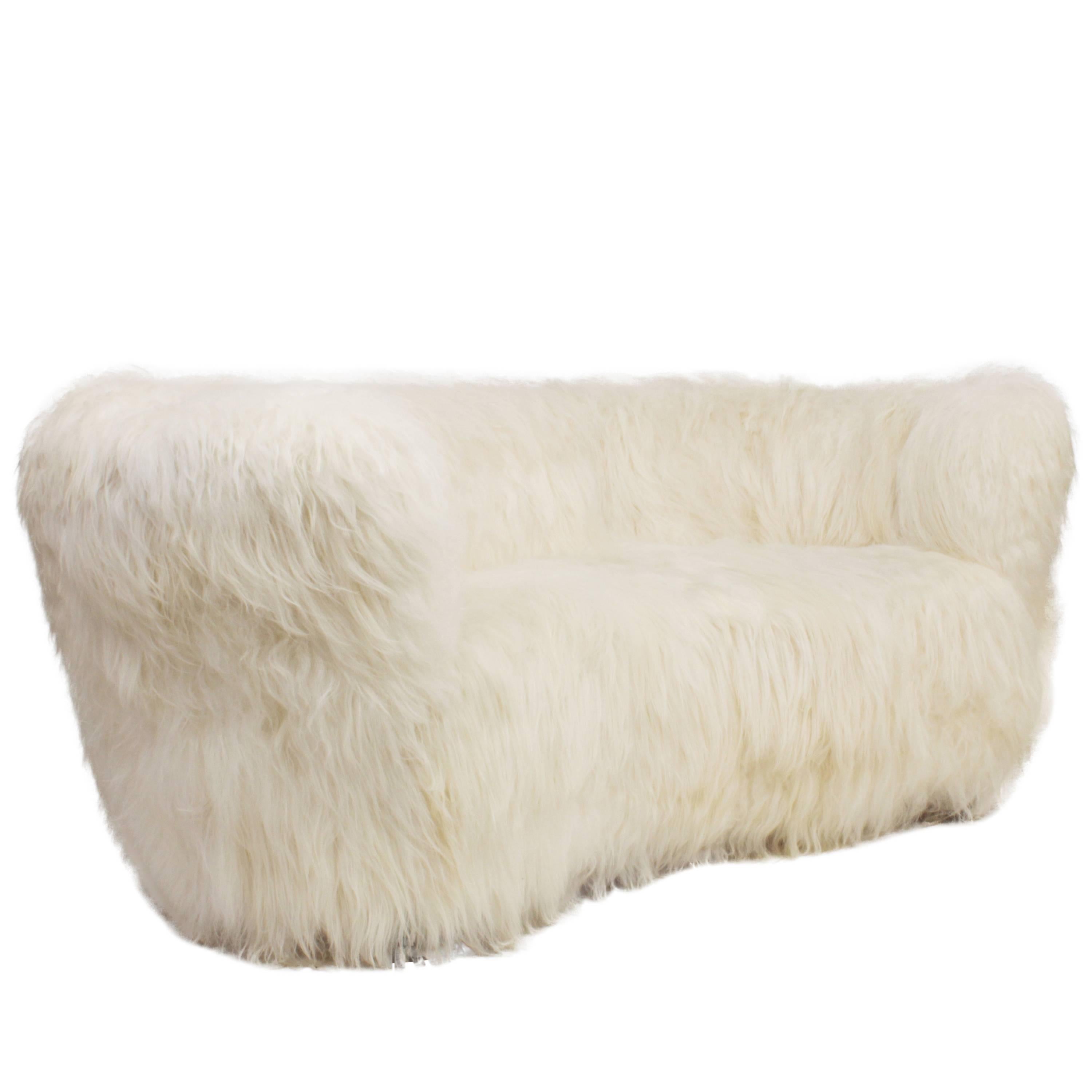 Three-Seat Curved Sofa by Slagelse, in White Sheepskin Denmark, circa 1940 For Sale