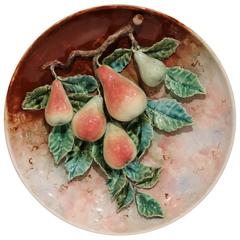 19th Century French Hand-Painted Barbotine Platter with Pears and Leaves