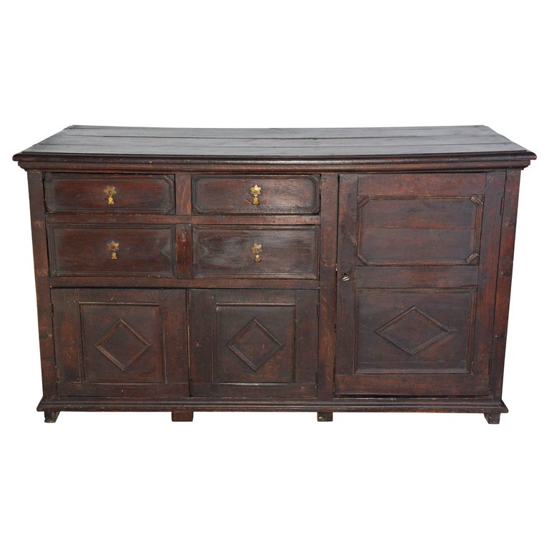 William and Mary Oak Sideboard For Sale at 1stDibs