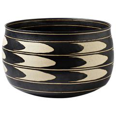 Exceptionnal and Elegant Ceramic Bowl by Alev Ebüzziya Siesbye, 2011