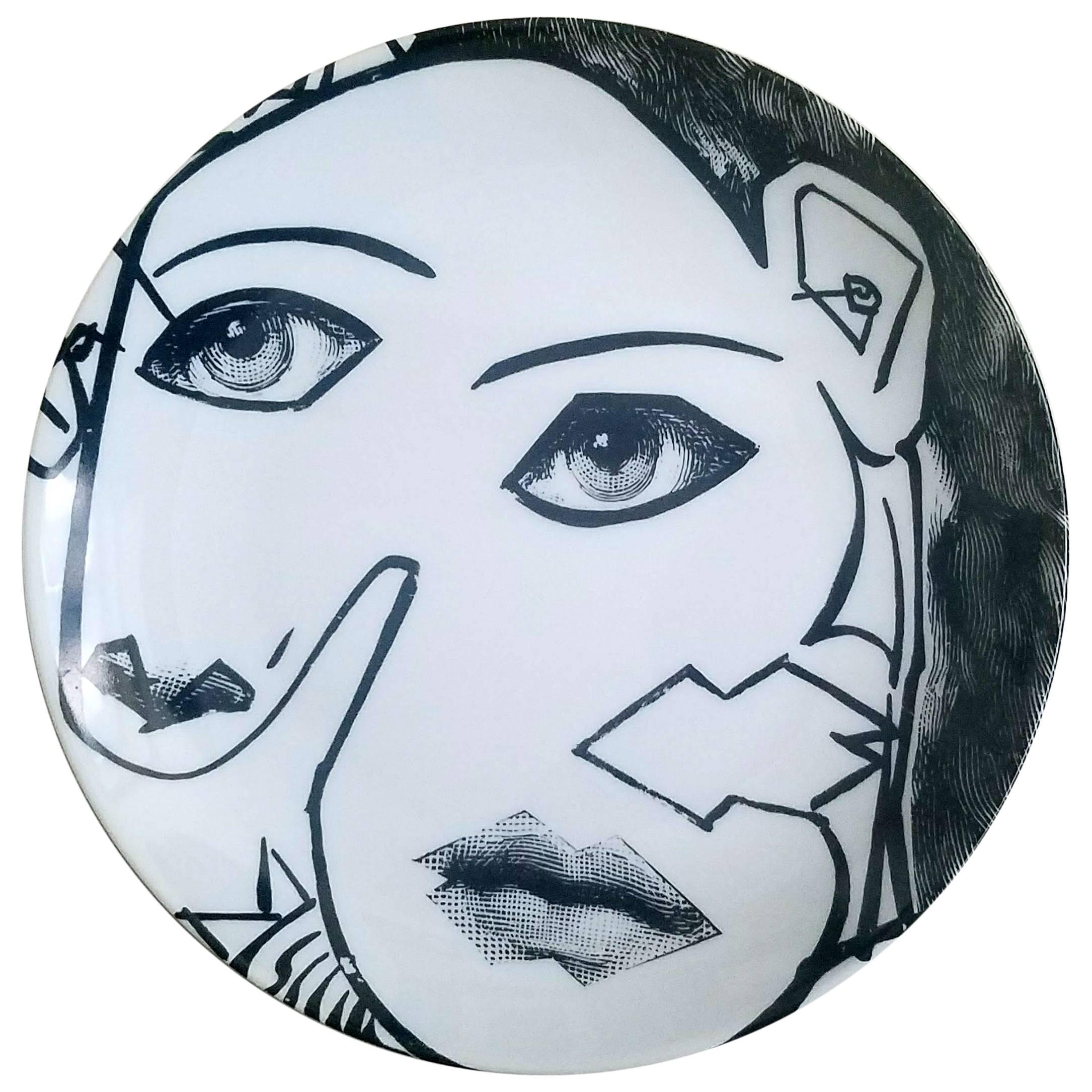 Fornasetti Tema E Variazoini Plate, Themes and Variations, Pattern Number 164