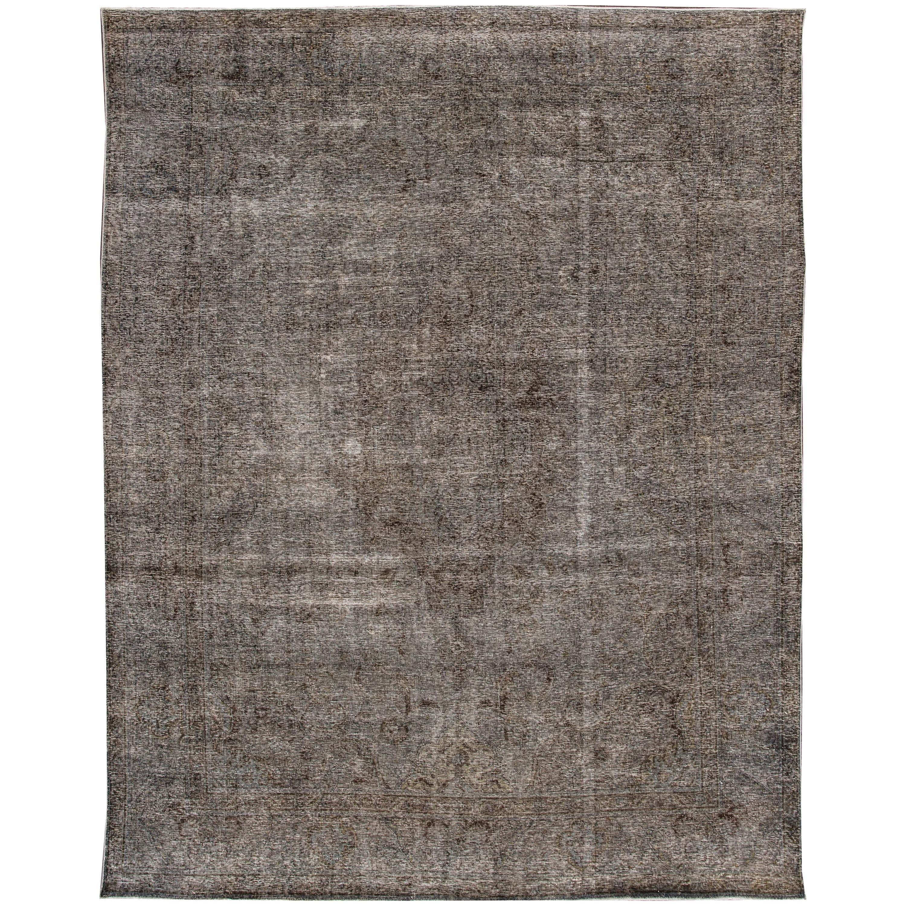 Tappeto pakistano 21° secolo contemporaneo grigio sovratinto