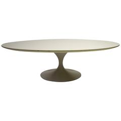 Vintage Oval Coffee Table by Eero Saarinen for Knoll, circa 1955