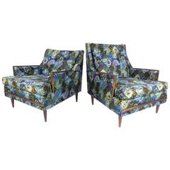 Pair of Mid-Century Modern His & Her Lounge Chairs 3