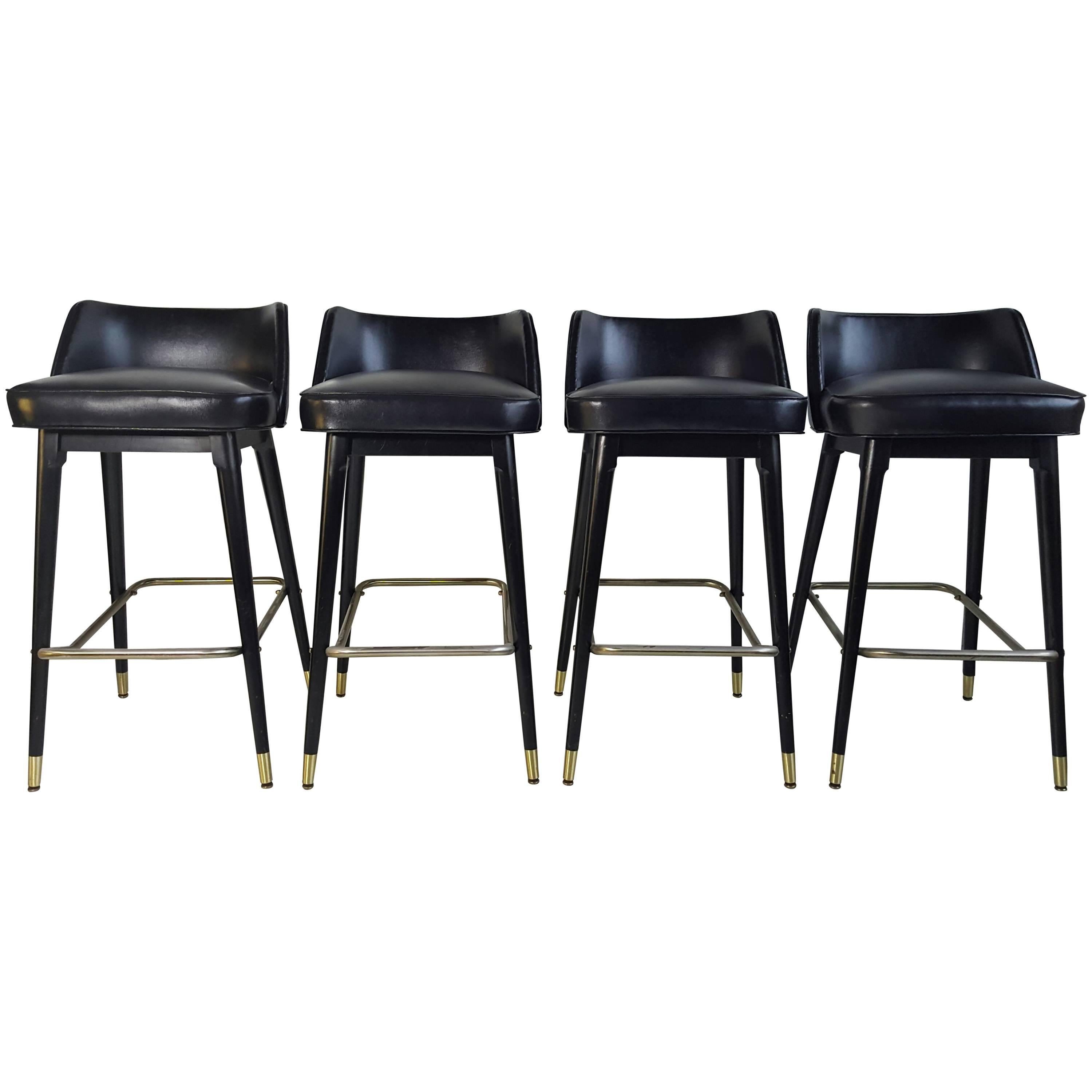 Set of Four Classic 1960s Bar /Counter Stools by Shelby Williams