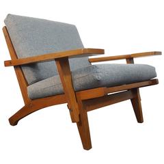 Iconic Danish Hans J Wegner GE-375 Lounge Chair 1