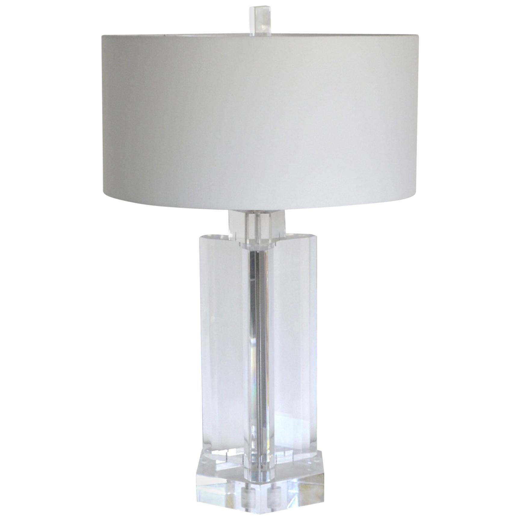 Midcentury Stunning Geometric Form Lucite Table Lamp For Sale