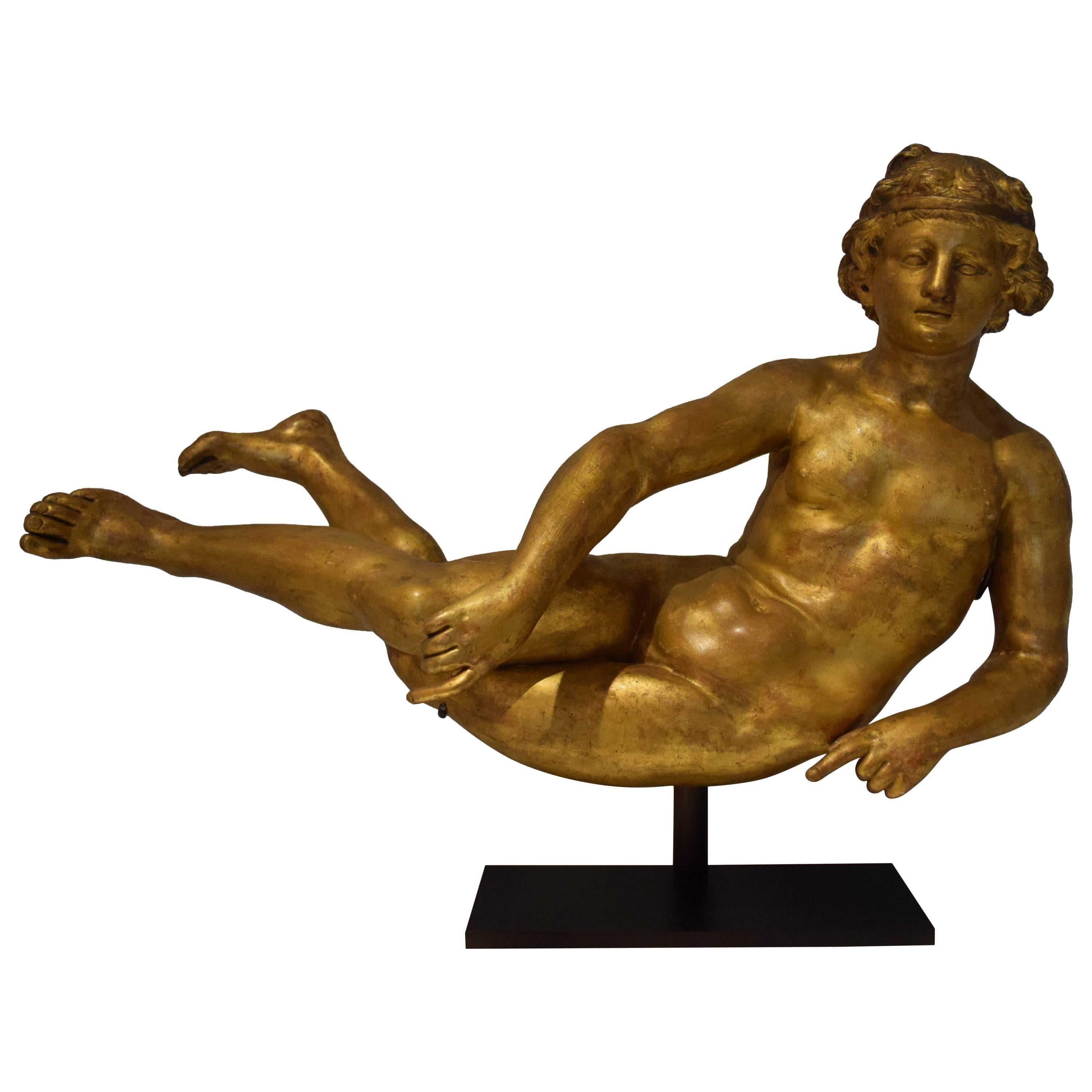 18th Century Giltwood Sculpture of a Female Nude For Sale